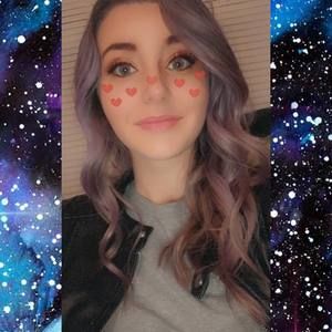 Meet your Posher, Michaela